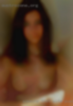 Someone that can  wife pussy host would be perfect.