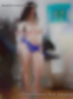 Threesomes bisexual swingers and gangbangs.